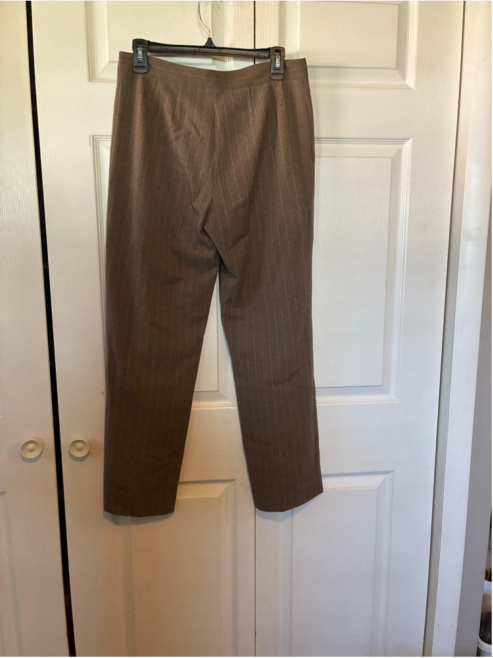 Women's Apt. 9 Petite Brown Pinstripe Trousers 8P - Picture 4 of 5